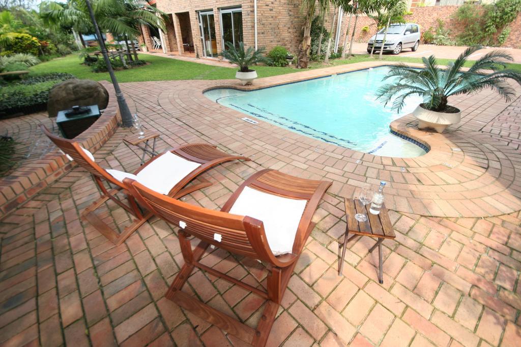 Duneside Guest House Richards Bay Exteriér fotografie